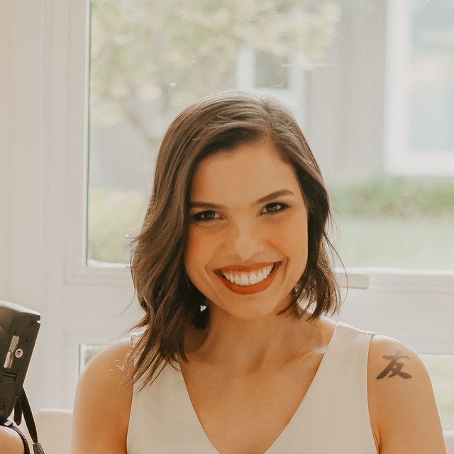 Taís Neves, fundadora da Escola de Protagonismo
